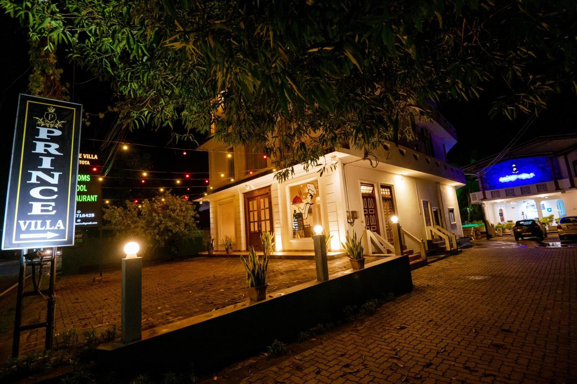 Prince Beach Hotel Bentota Exterior photo